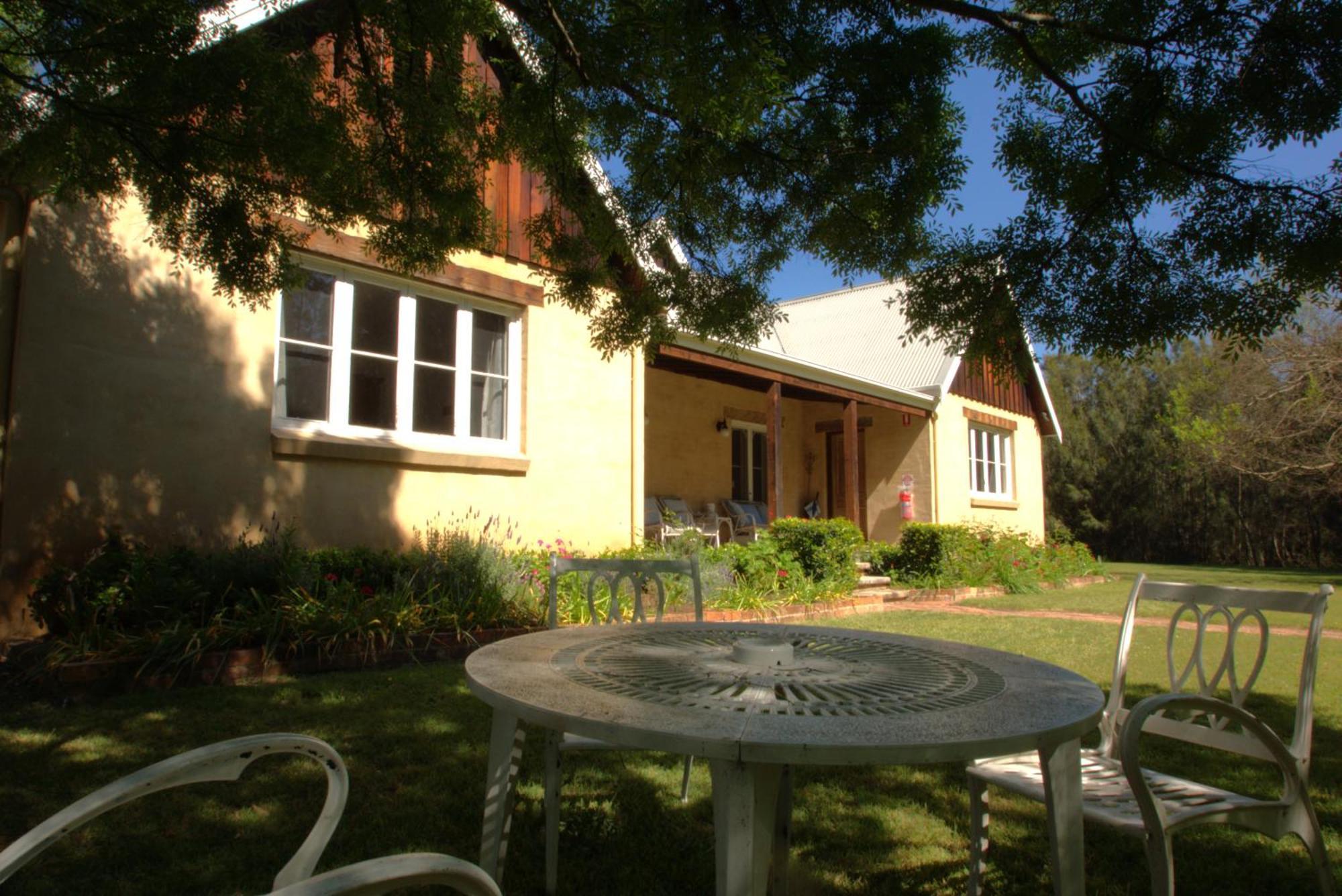 The Carriages Boutique Hotel And Vineyard Pokolbin Exterior foto