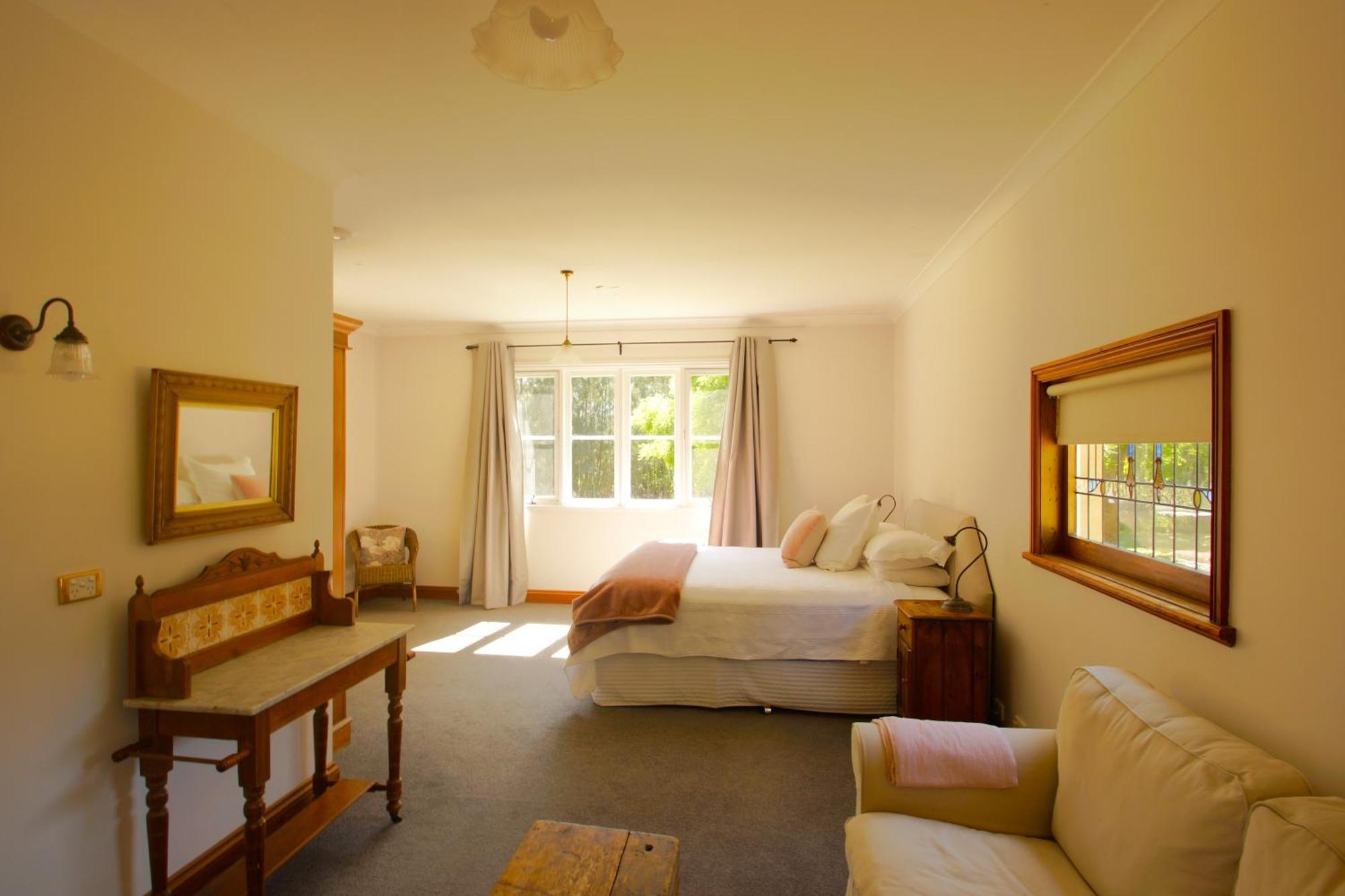 The Carriages Boutique Hotel And Vineyard Pokolbin Exterior foto