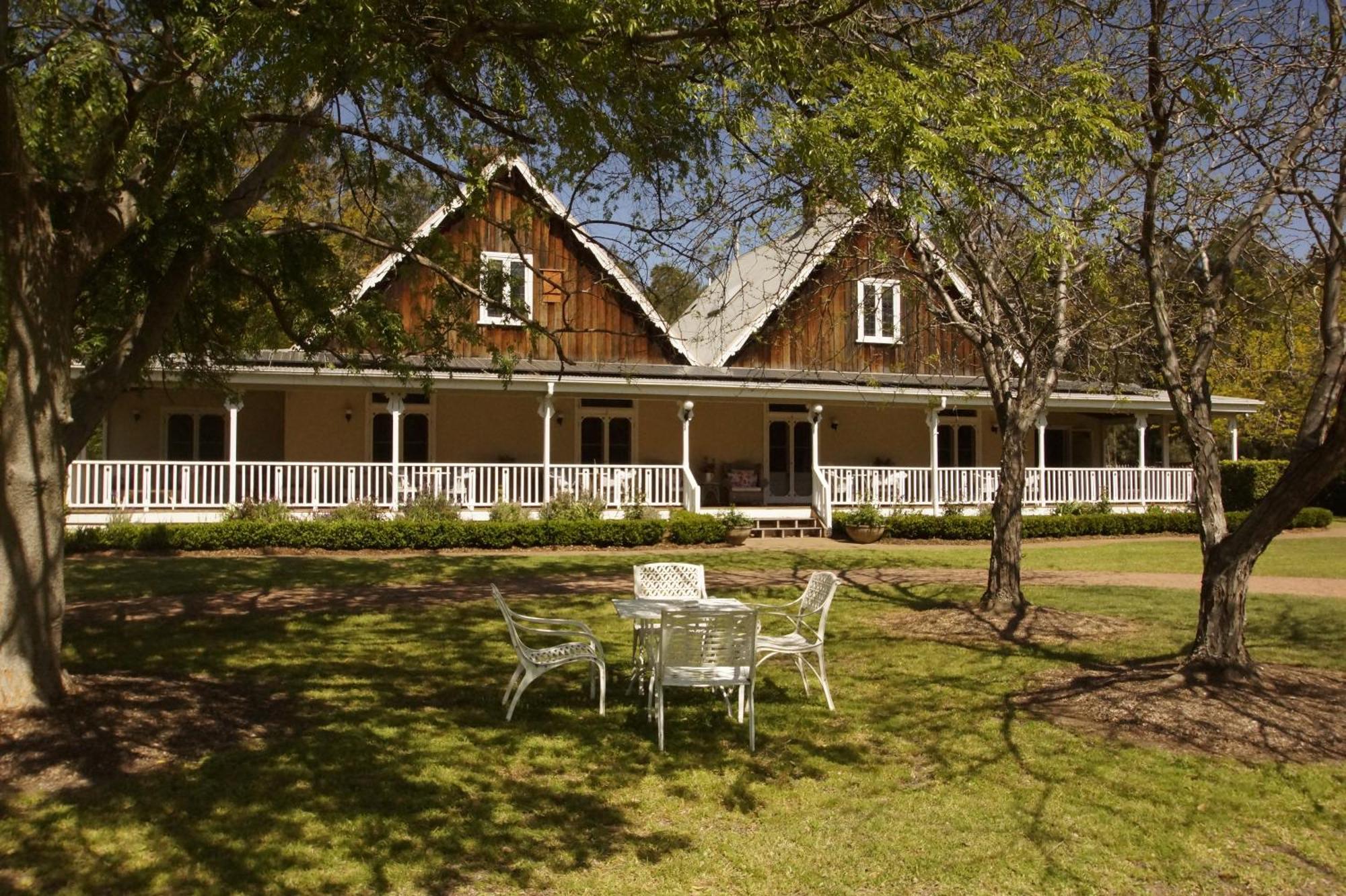 The Carriages Boutique Hotel And Vineyard Pokolbin Exterior foto