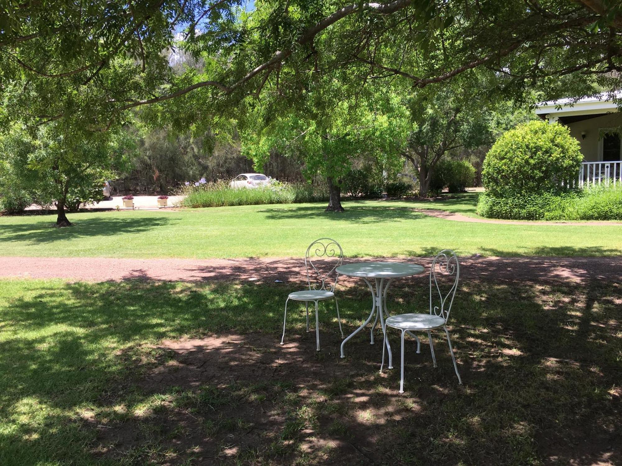 The Carriages Boutique Hotel And Vineyard Pokolbin Exterior foto