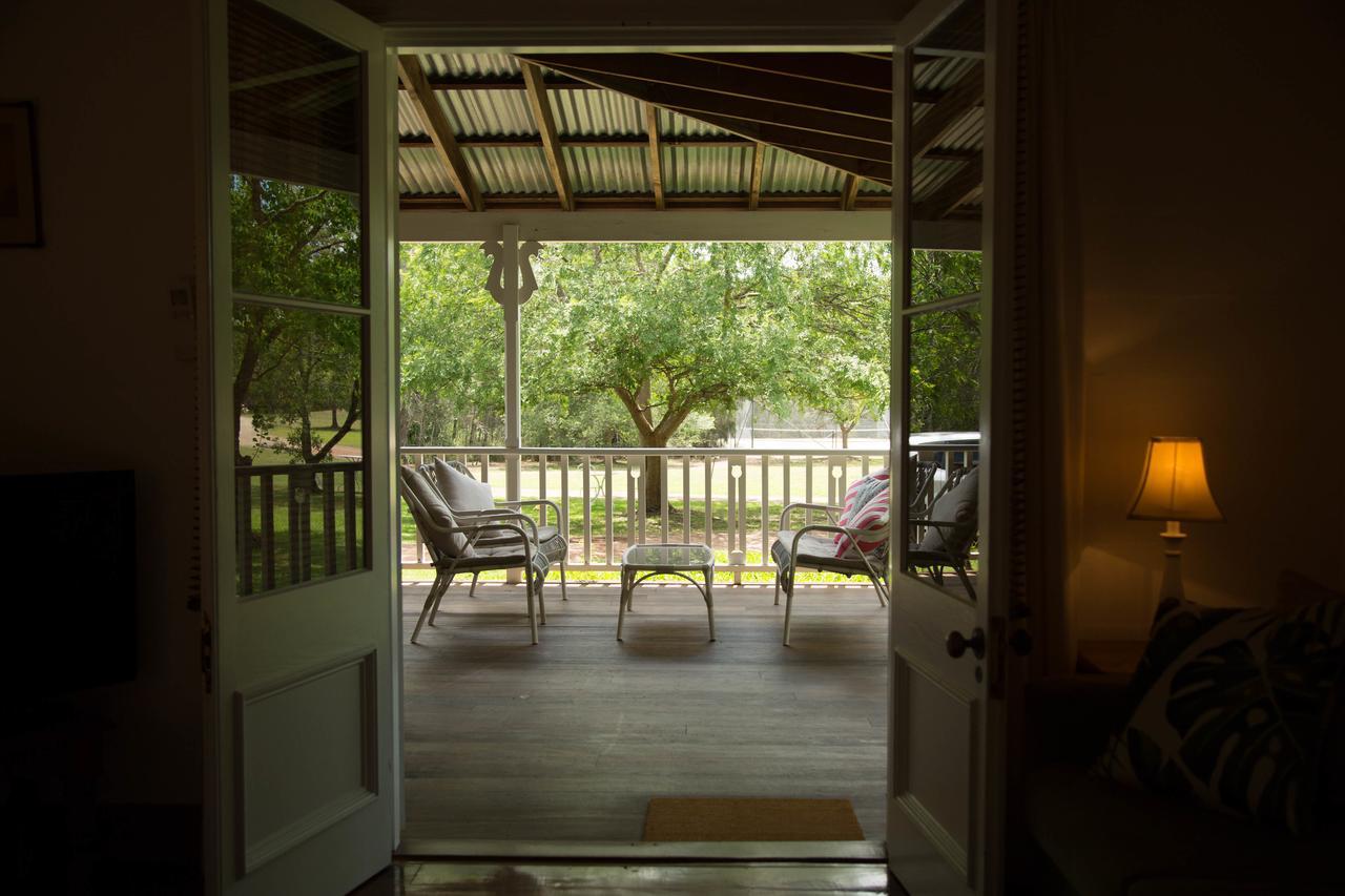 The Carriages Boutique Hotel And Vineyard Pokolbin Exterior foto
