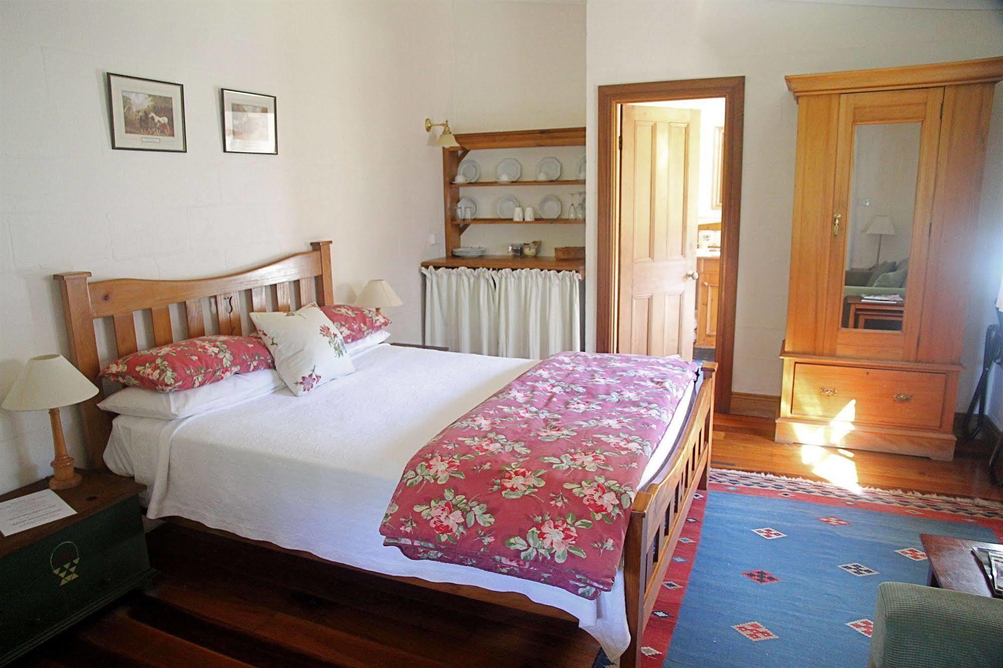 The Carriages Boutique Hotel And Vineyard Pokolbin Exterior foto