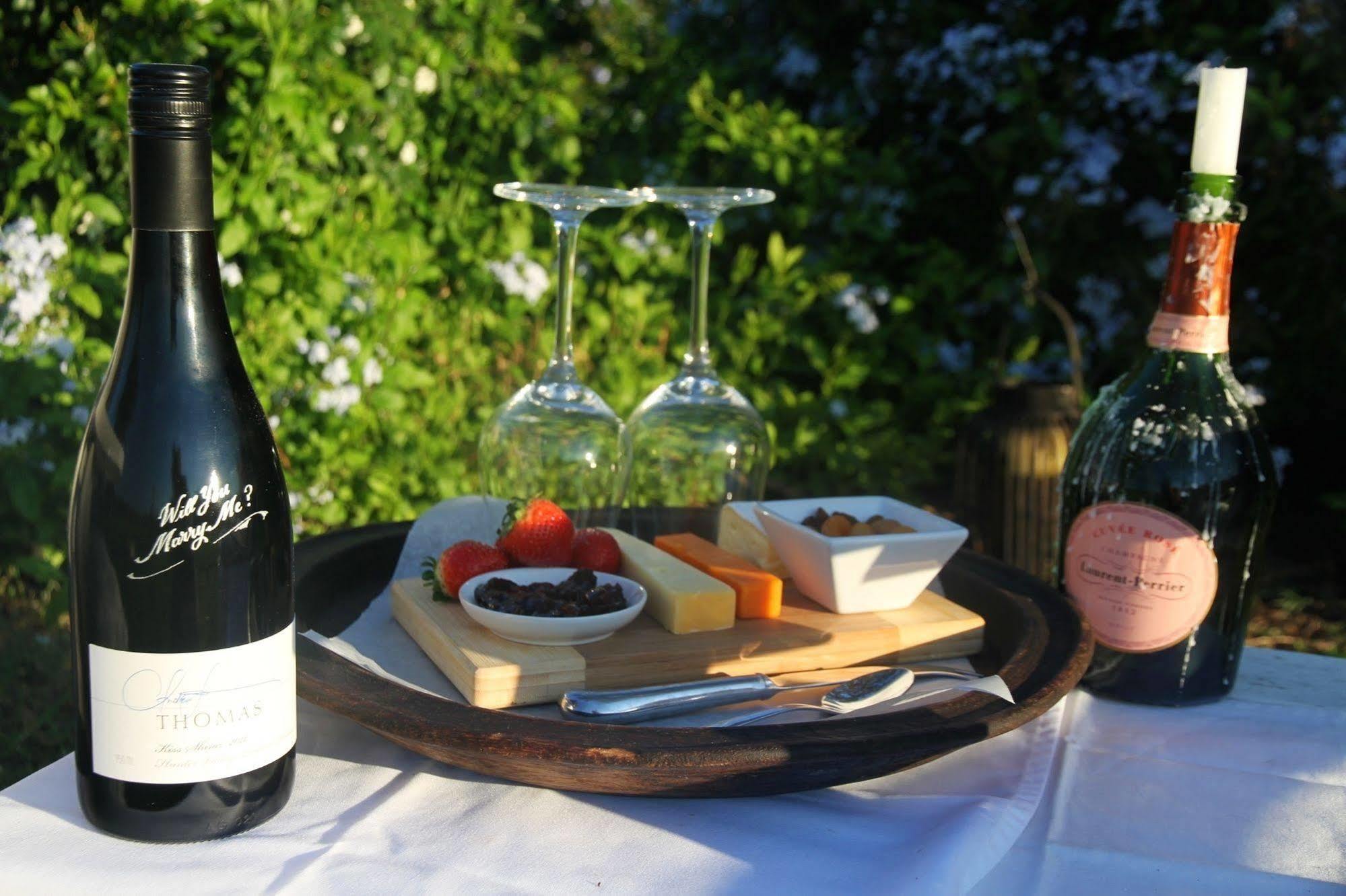 The Carriages Boutique Hotel And Vineyard Pokolbin Exterior foto